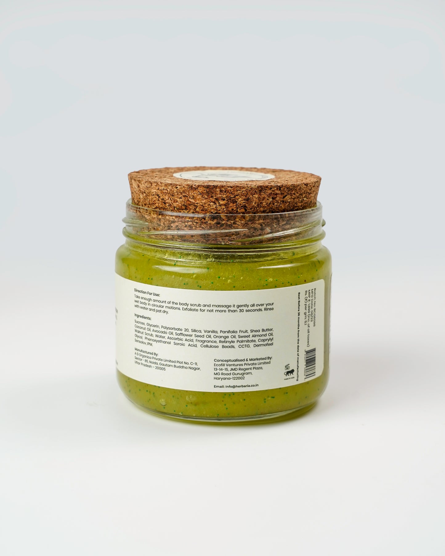 Herbaria Body Scrub Fruit Bomb  370G