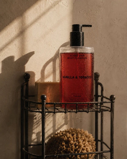 Three Sisters Organics Vanilla & Tobacco Body Cleanser